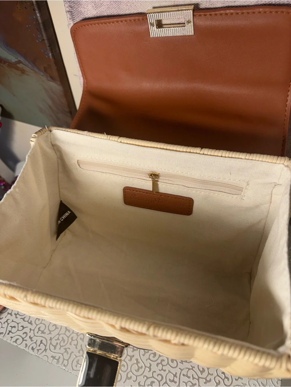 Tommy Bahama Stylish Woven Top-Handle Bag in Tan and Cream - Picture 8 of 11